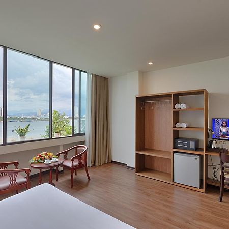 Vitalis Riverside Hotel Da Nang Exterior foto
